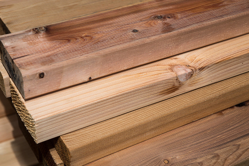 ウエスタンレッドシダー デッキ材 ノッティー 2×4(38×89)