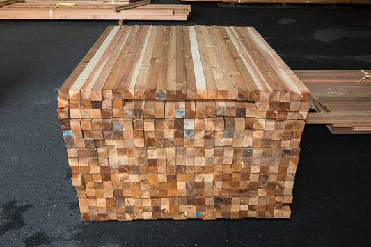 ウエスタンレッドシダー デッキ材 ノッティー 2×2(40×40)