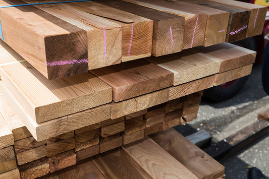 ウエスタンレッドシダー デッキ材 ノッティー 2×8(38×184)